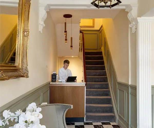 Stone Villa Chester
